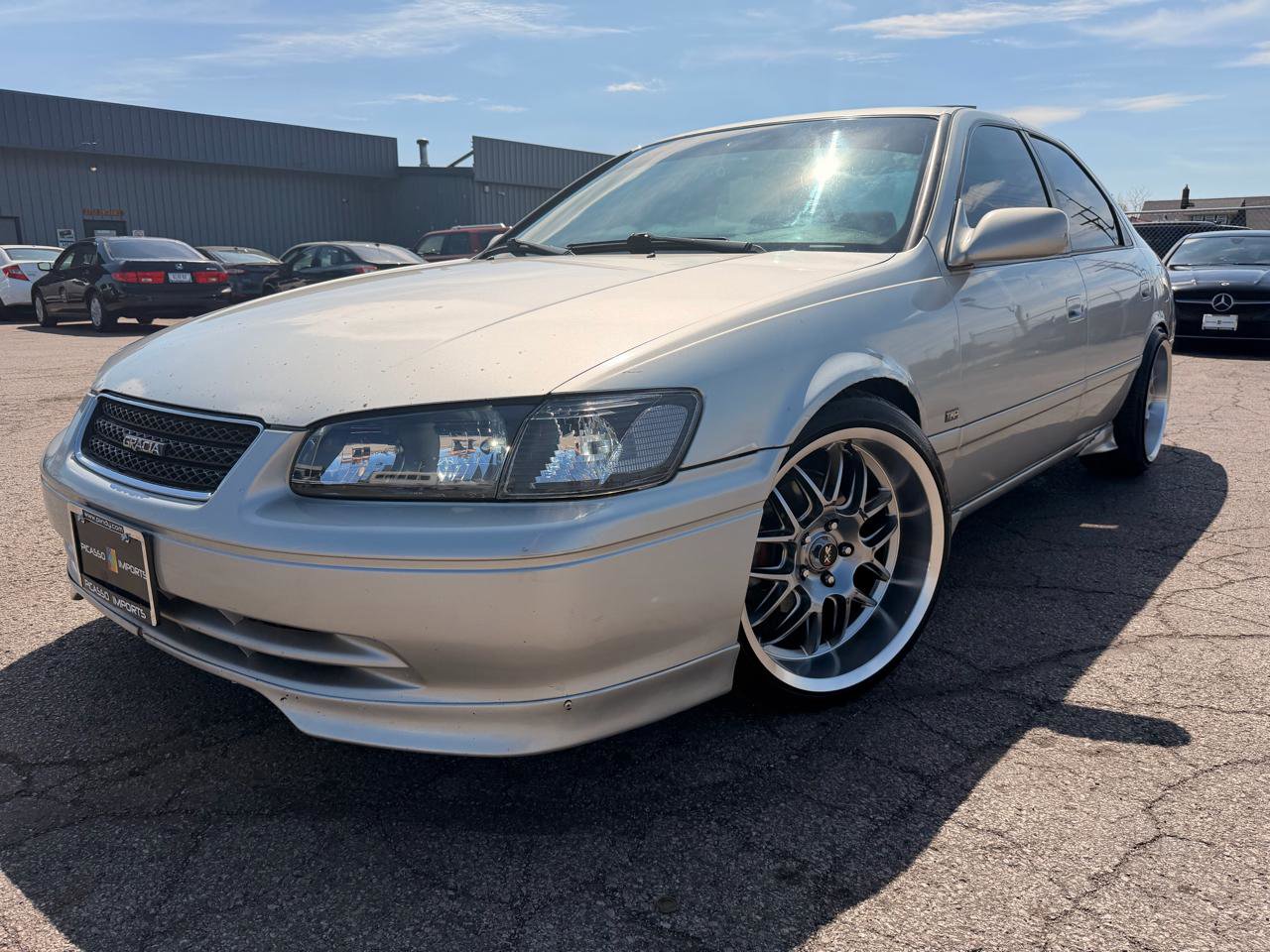 Used 2000 Toyota Camry XLE FWD image 2