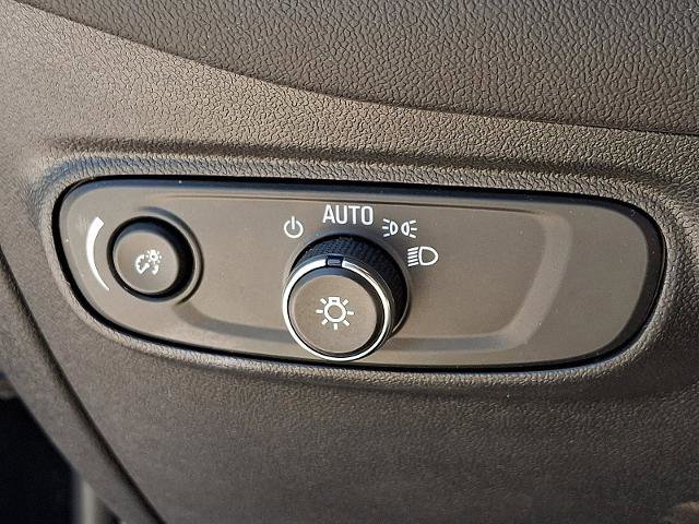 Used 2024 Chevrolet Equinox LT AWD/4WD image 25
