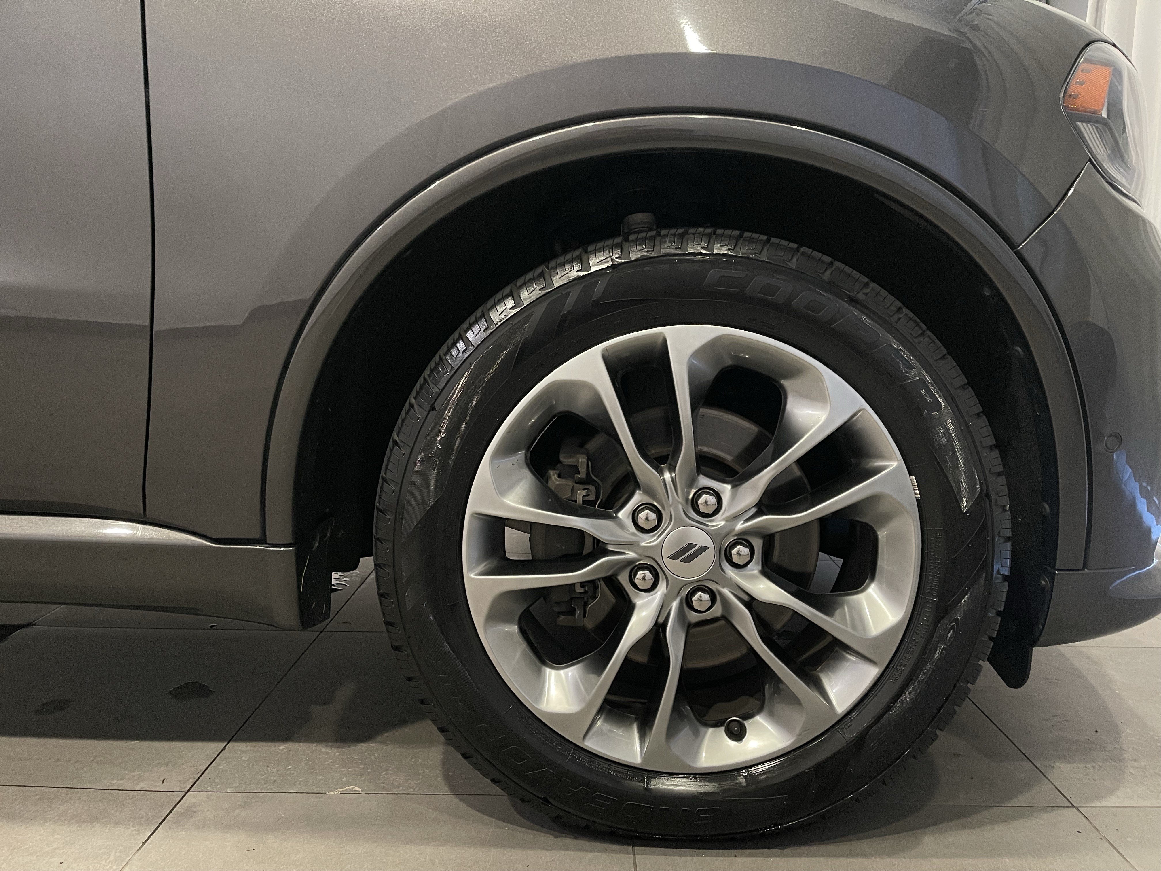 Used 2019 Dodge Durango R/T w/ Technology Group AWD/4WD image 10