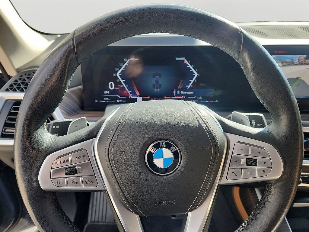 Used 2023 BMW X7 xDrive40i w/ Executive Package image 21