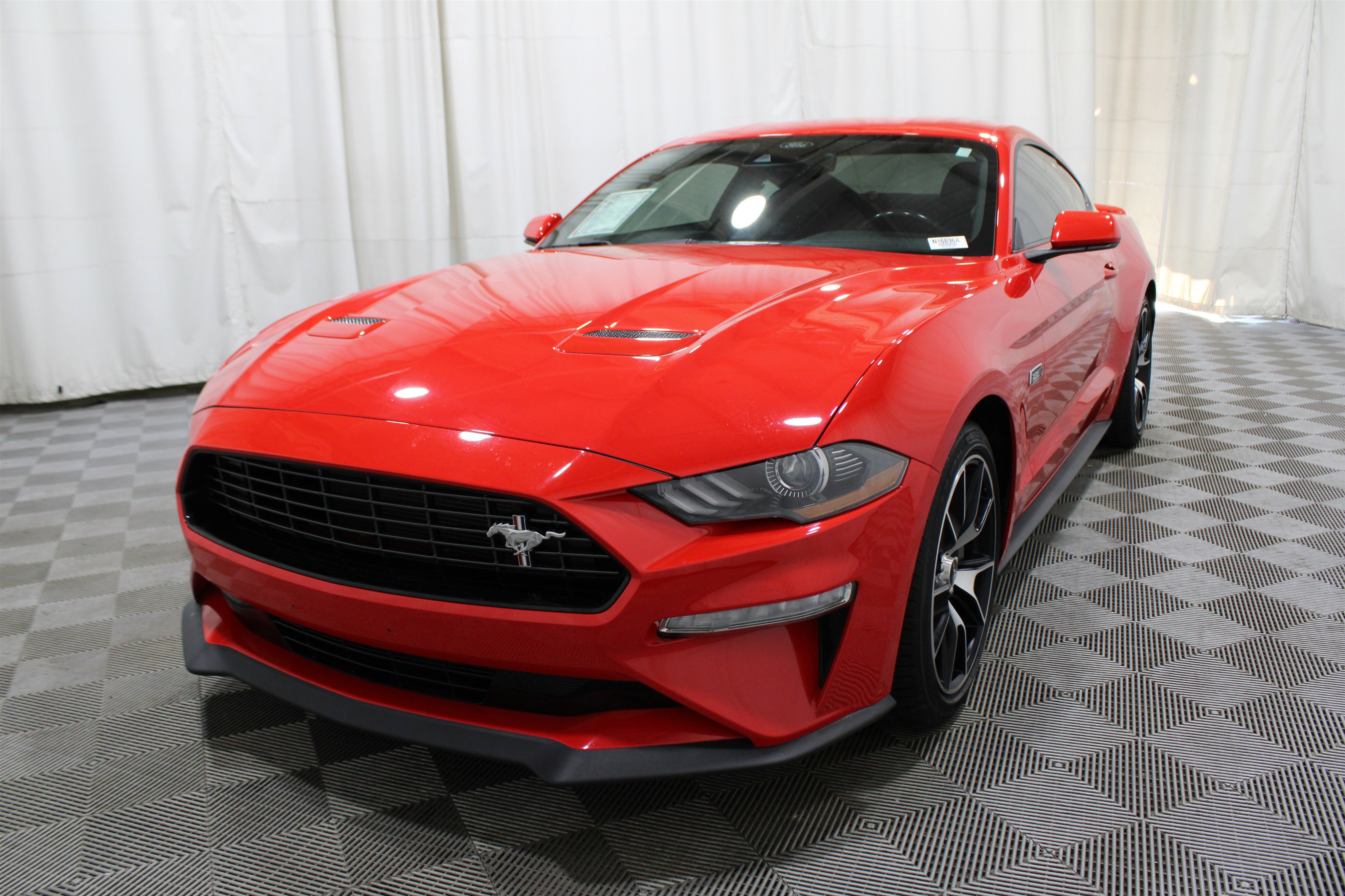 Used 2021 Ford Mustang EcoBoost w/ 2.3L High Performance Package image 35