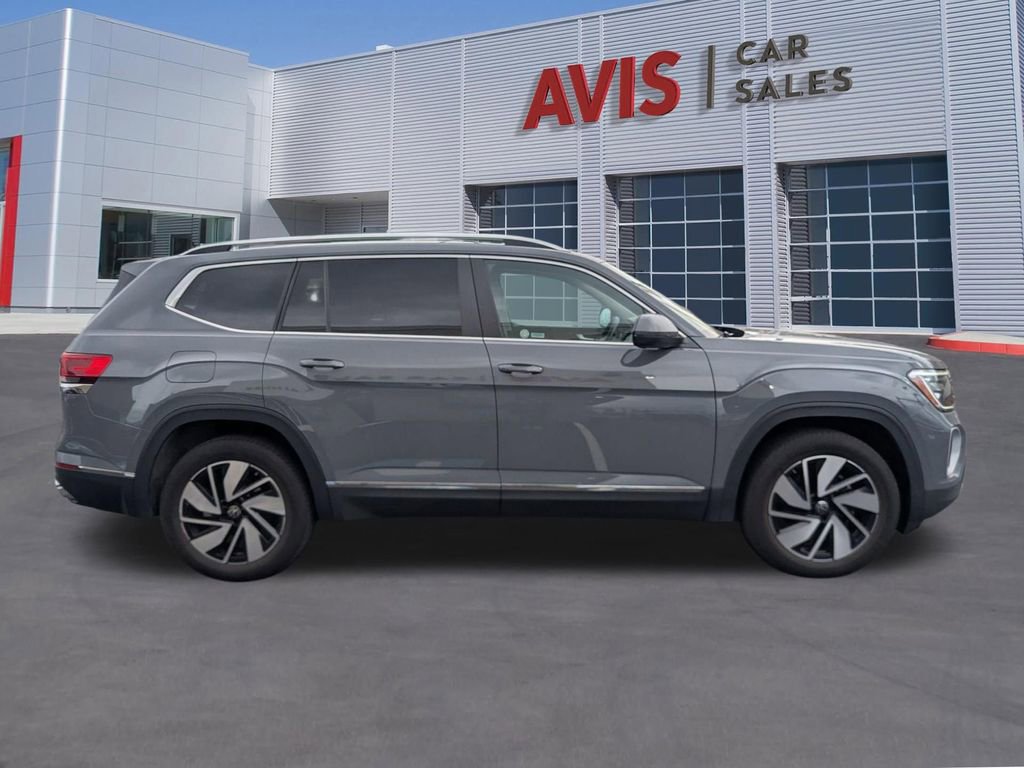 Used 2025 Volkswagen Atlas SEL image 5