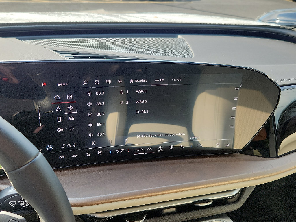 Certified 2025 Audi Q5 Premium w/ Premium Plus AWD/4WD image 4