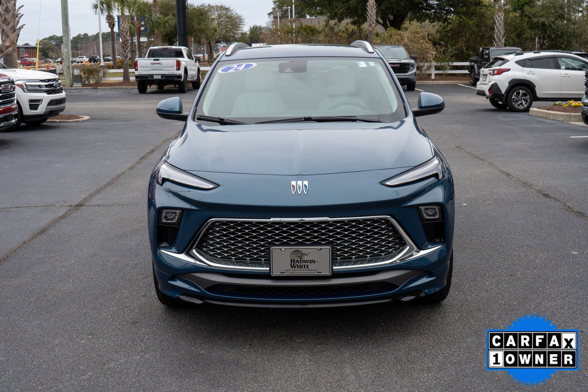 Certified 2024 Buick Encore GX Avenir image 8