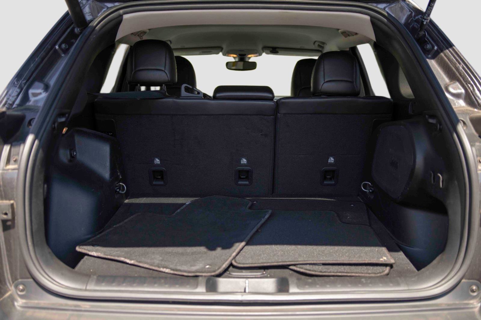 Used 2020 Jeep Cherokee Limited AWD/4WD image 17