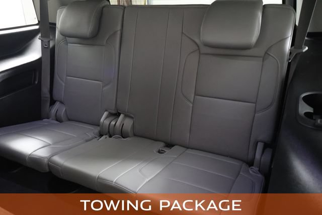Used 2019 Chevrolet Tahoe LT w/ Luxury Package AWD/4WD image 16