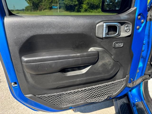 Used 2021 Jeep Gladiator Rubicon AWD/4WD image 14