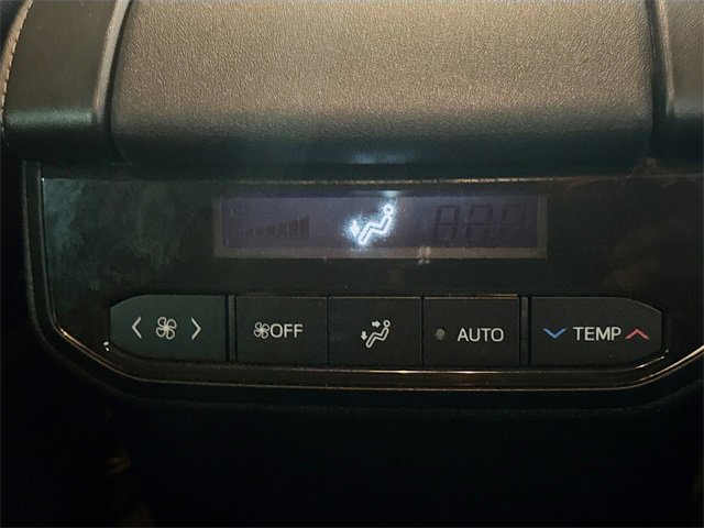 Used 2022 Toyota Highlander L image 27