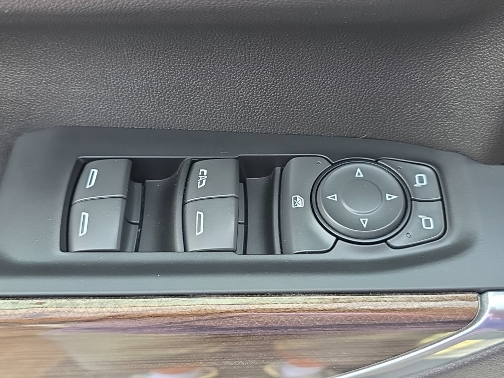 Used 2021 Chevrolet Silverado 1500 LT w/ Fleet Comfort Package AWD/4WD image 21