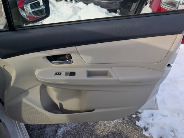 Used 2013 Subaru Impreza 2.0i Sport Premium image 23