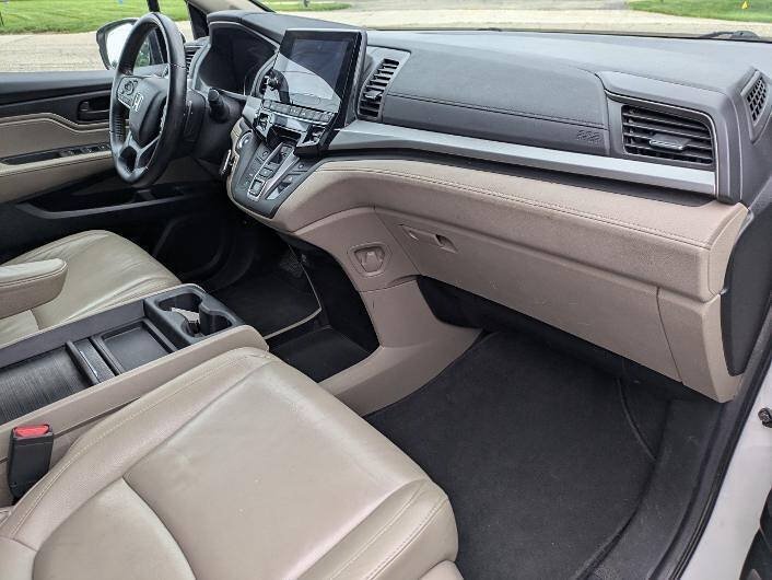 Used 2018 Honda Odyssey EX-L image 12