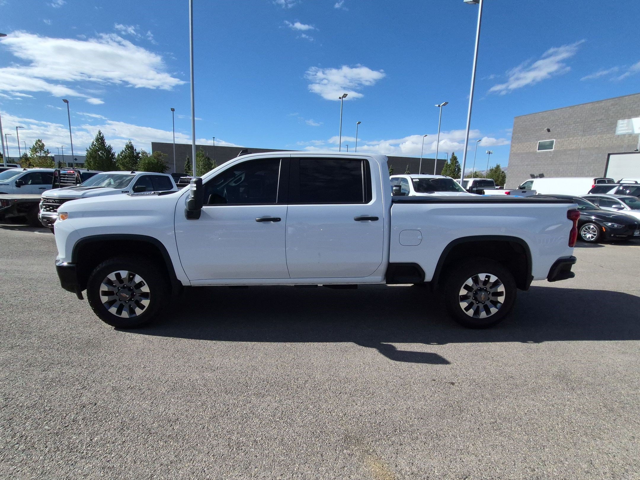 Used 2022 Chevrolet Silverado 2500 Custom w/ Gooseneck/5TH Wheel Package AWD/4WD image 7