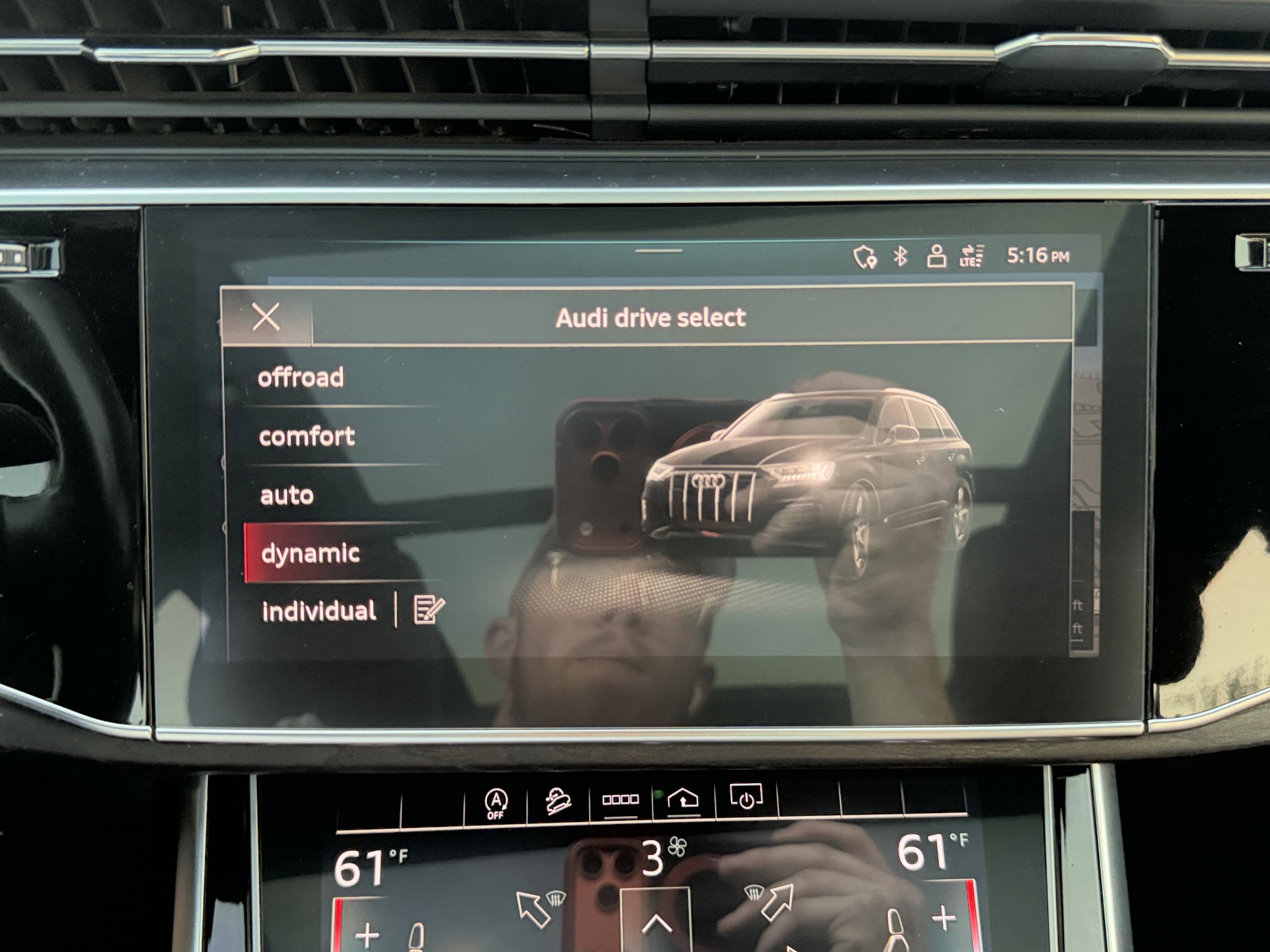 Used 2021 Audi Q7 2.0T Premium w/ Convenience Package AWD/4WD image 56