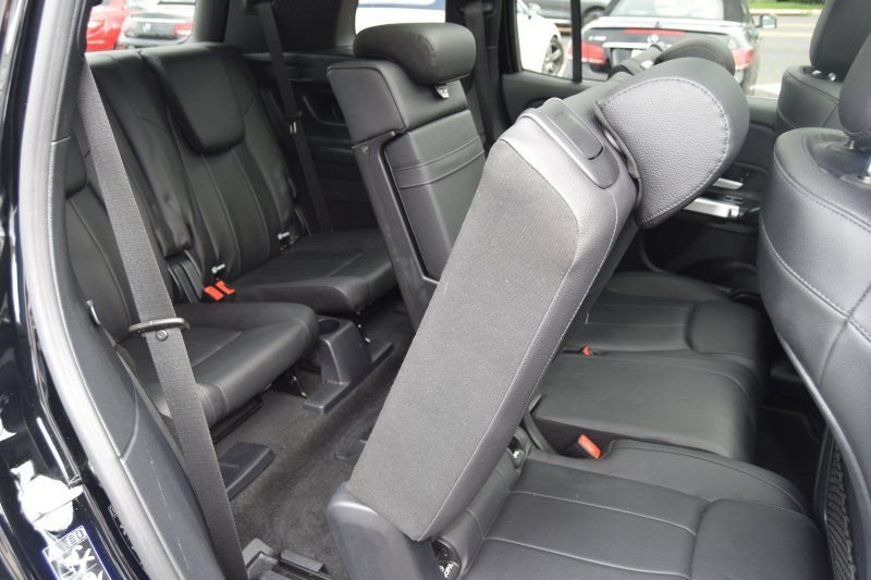 Used 2021 Mercedes-Benz GLB 250 4MATIC w/ Premium Package image 38