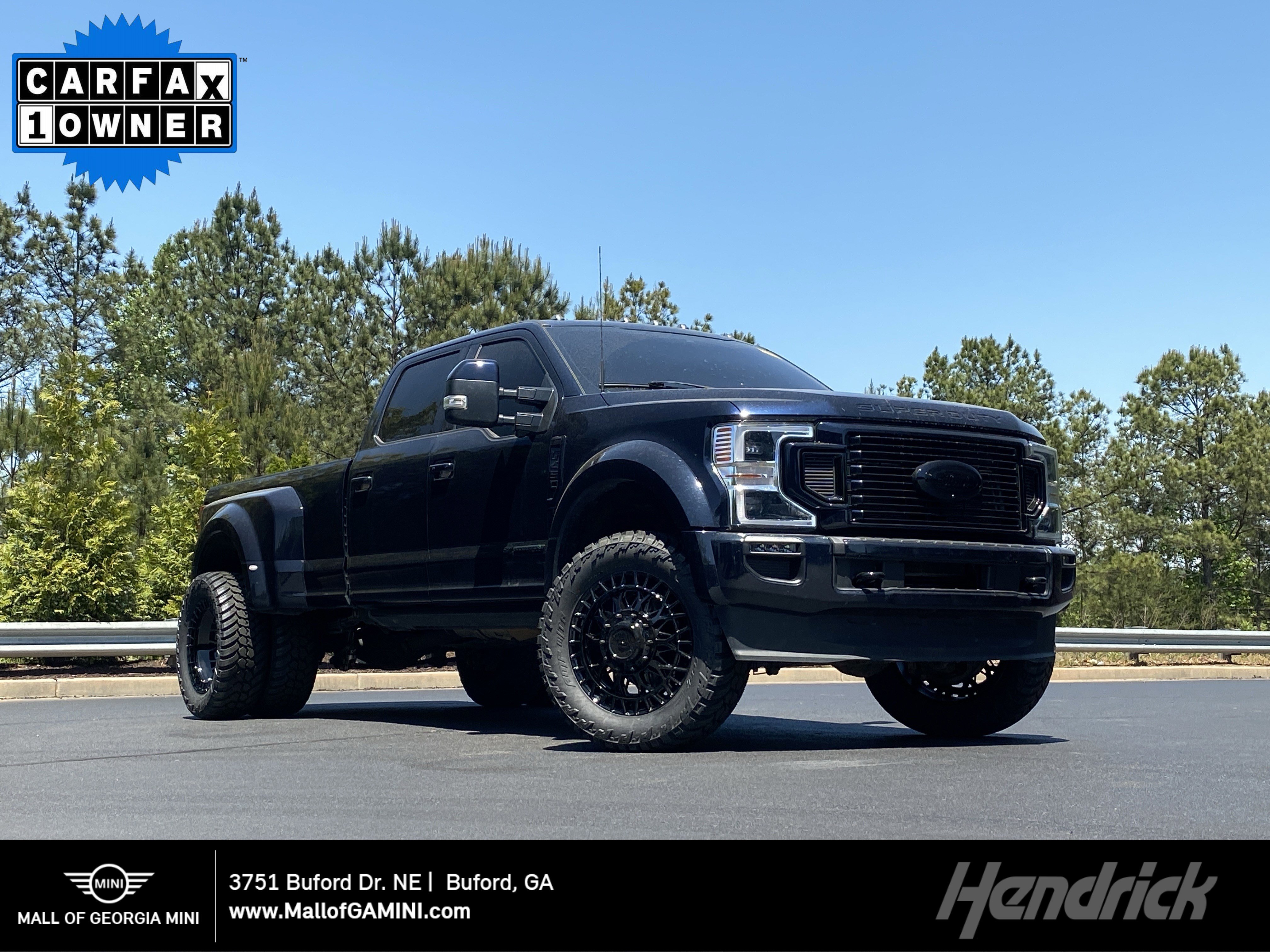 Used 2022 Ford F450 Platinum w/ FX4 Off-Road Package AWD/4WD image 1