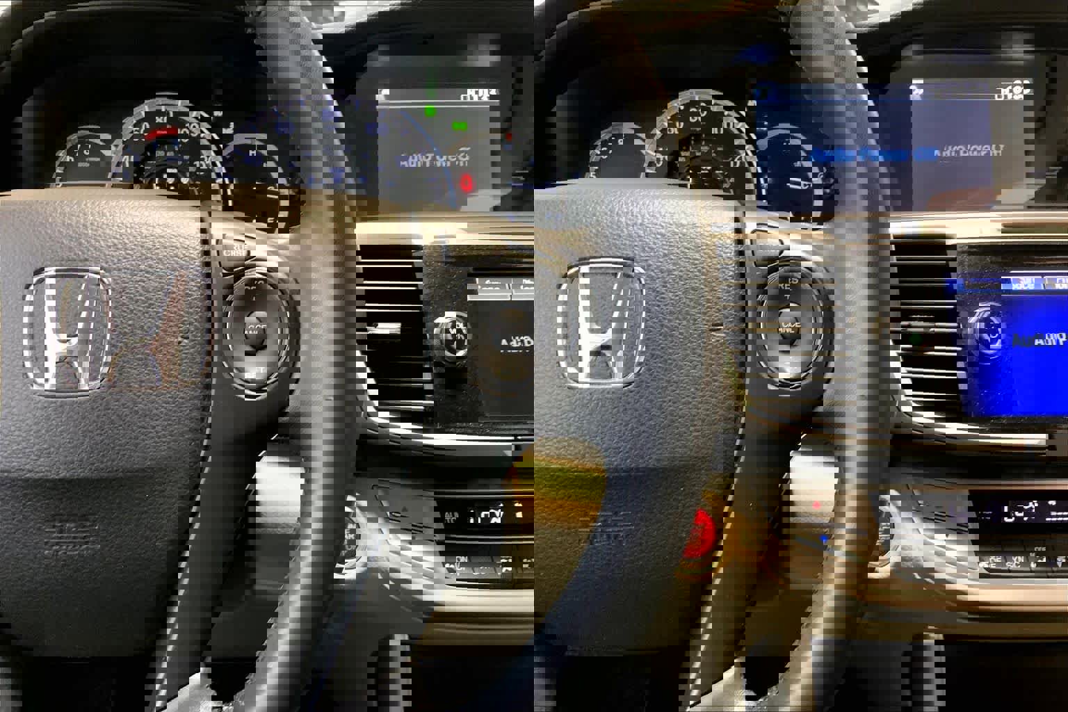 Used 2013 Honda Accord EX-L image 25