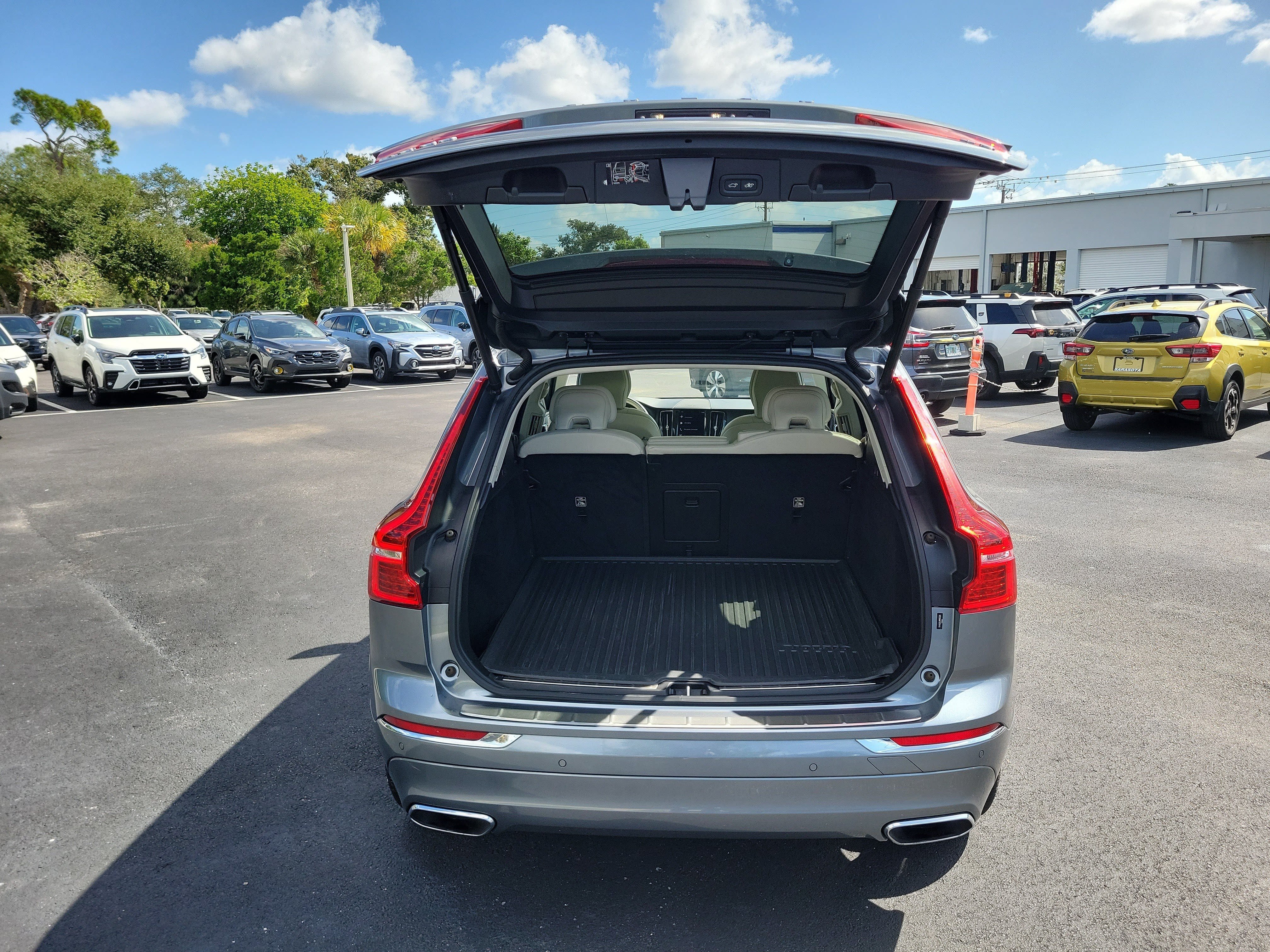 Used 2021 Volvo XC60 T5 Inscription w/ Protection Package Premier FWD image 7