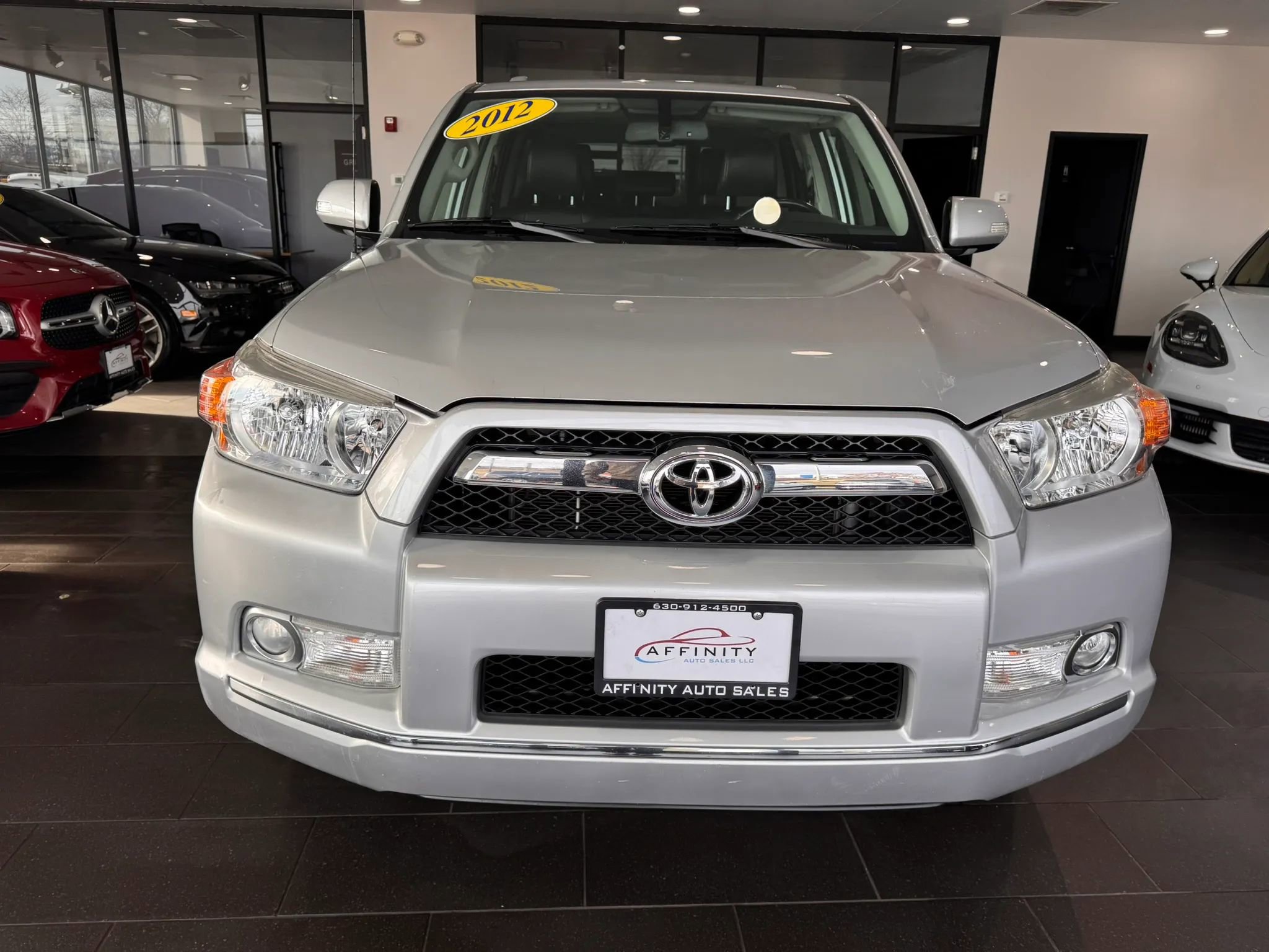 Used 2012 Toyota 4Runner Limited image 8