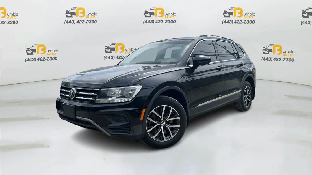 Used 2018 Volkswagen Tiguan SE w/ Panoramic Sunroof Package AWD/4WD image 1