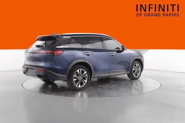 Used 2024 INFINITI QX60 Luxe AWD/4WD image 7