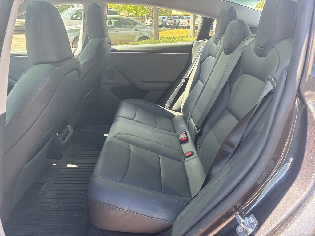 Used 2025 Tesla Model 3 Long Range RWD image 16
