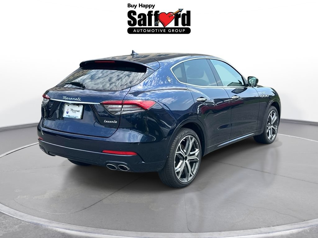 Used 2023 Maserati Levante GT AWD/4WD image 9