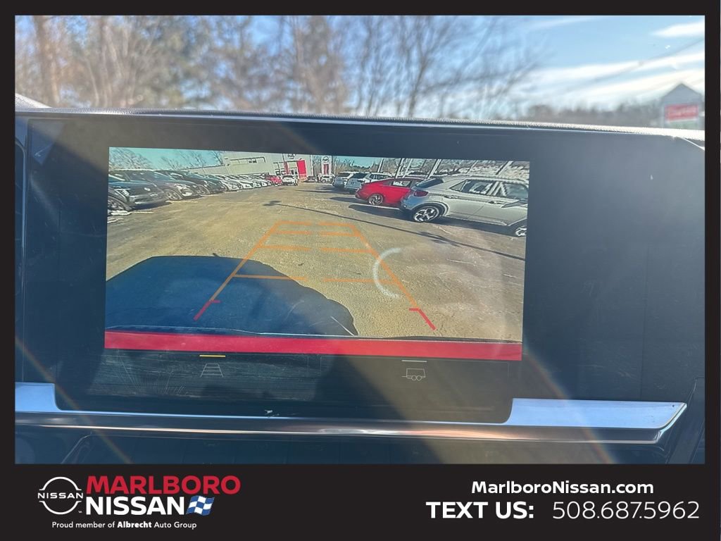 Used 2024 Chevrolet Silverado 1500 LT image 25