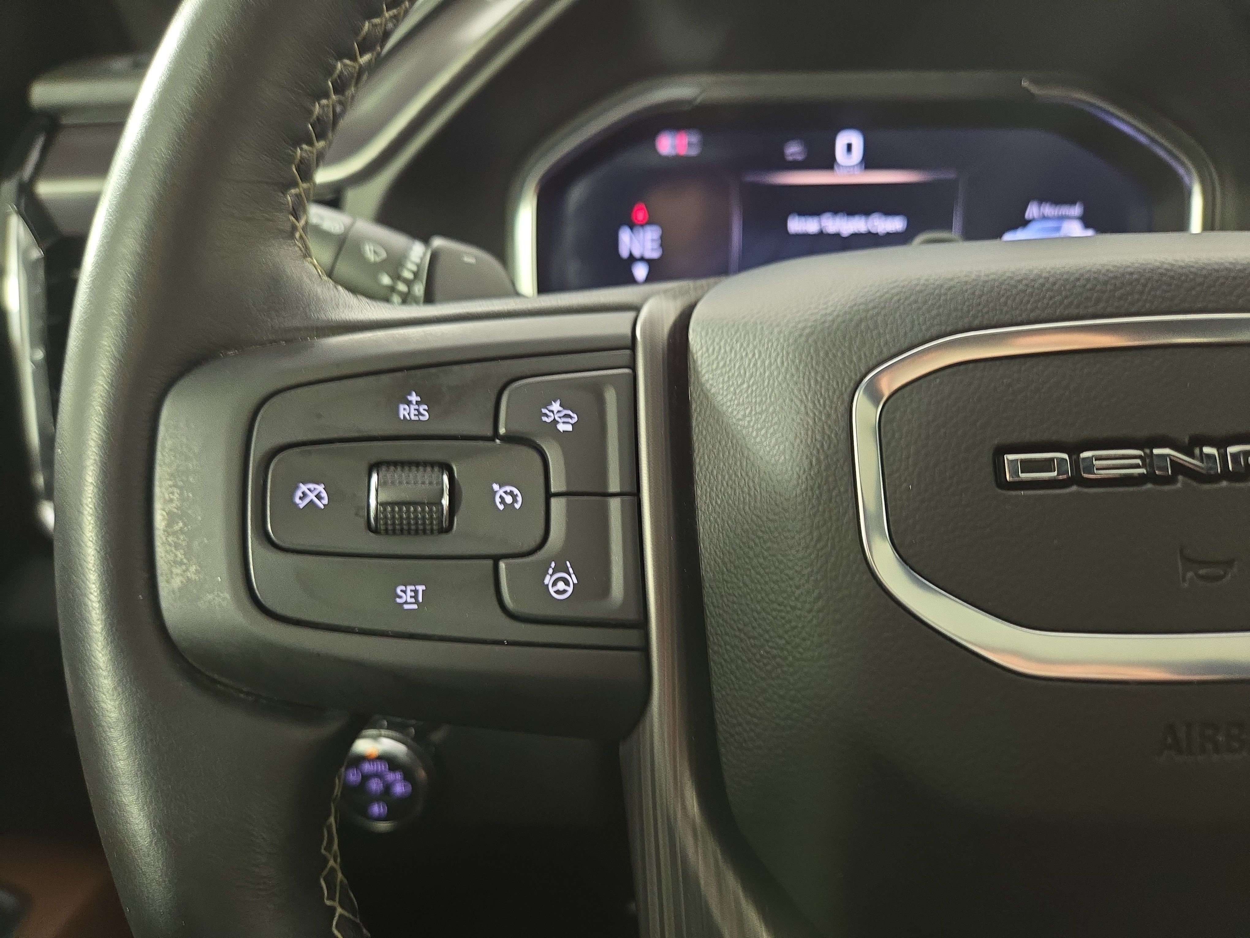 Certified 2025 GMC Sierra 1500 Denali Ultimate image 15