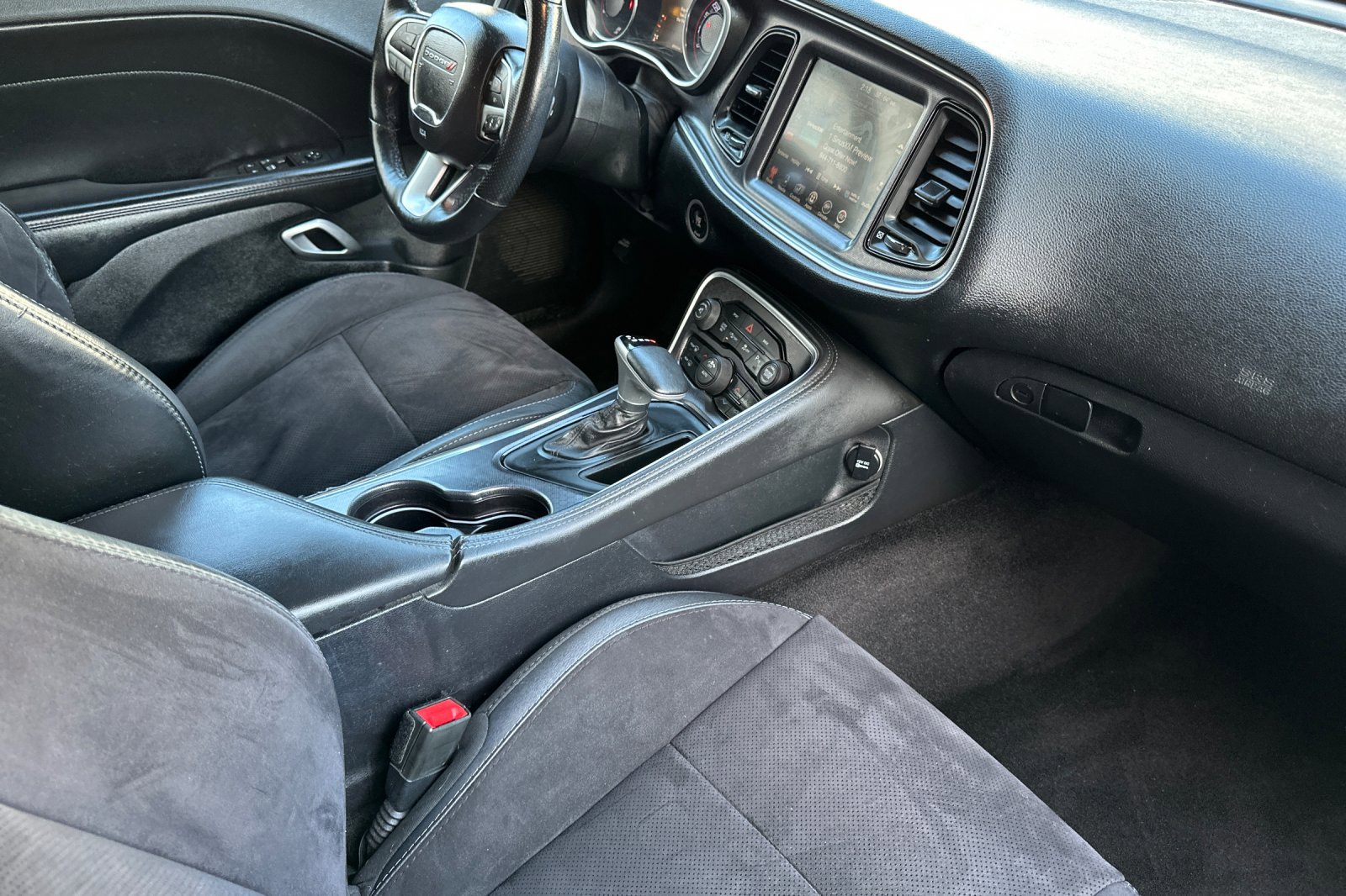 Used 2016 Dodge Challenger R/T Scat Pack image 18