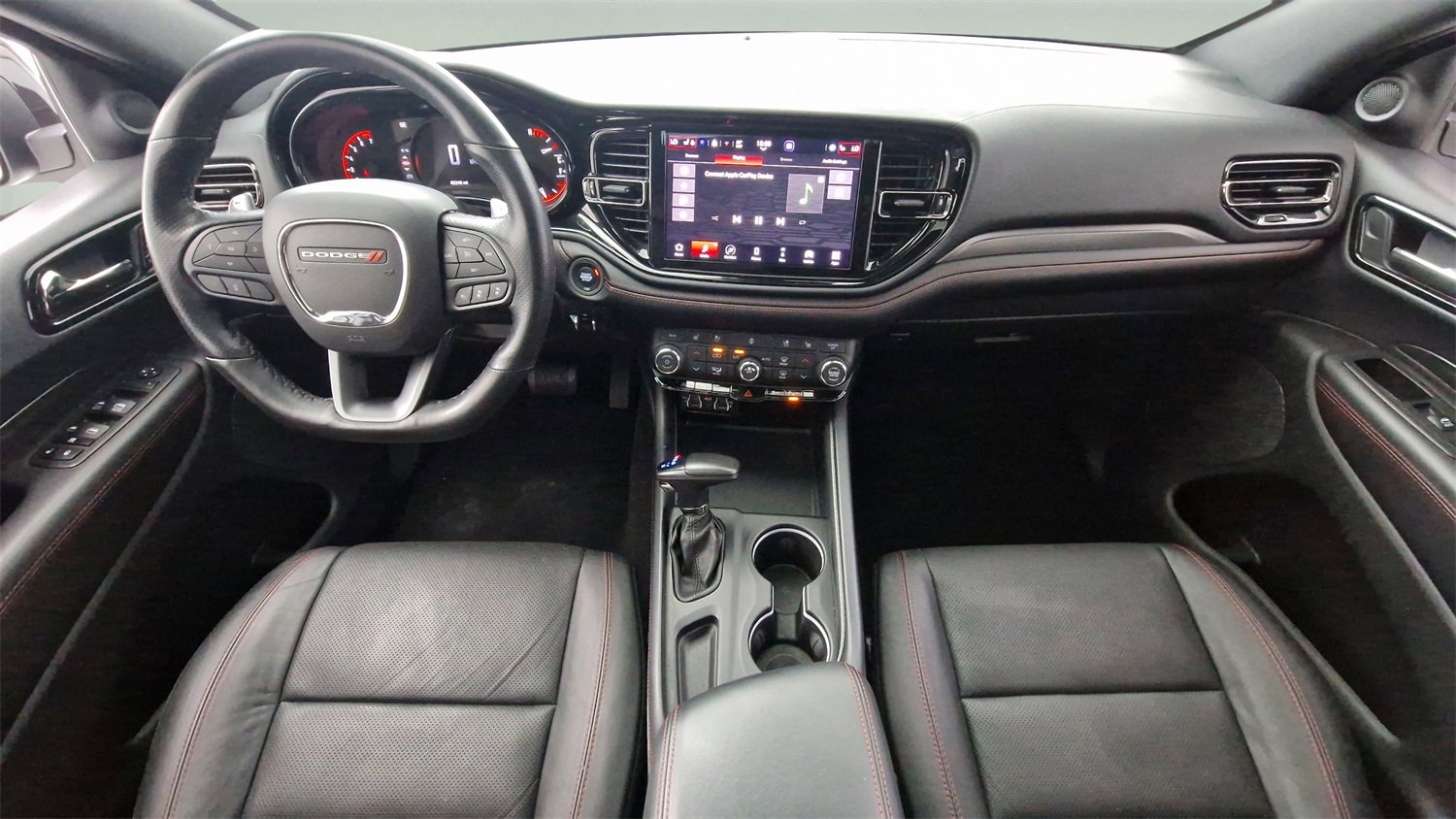 Used 2023 Dodge Durango GT image 9