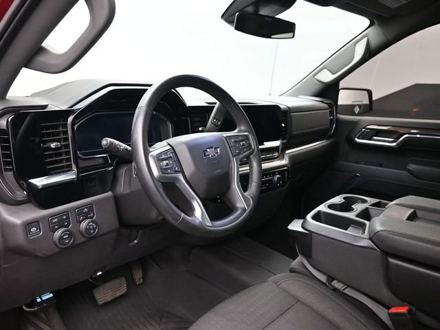 Used 2024 Chevrolet Silverado 1500 RST w/ Z71 Off-Road Package image 12