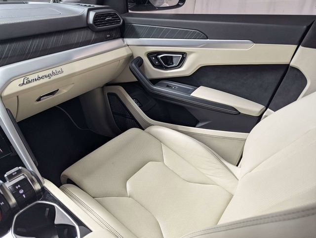 Used 2019 Lamborghini Urus image 8