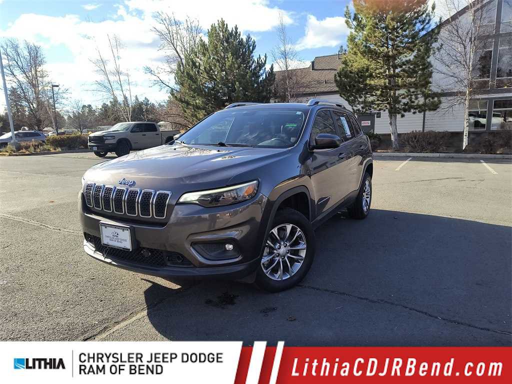 Used 2019 Jeep Cherokee Latitude Plus w/ Comfort/Convenience Group