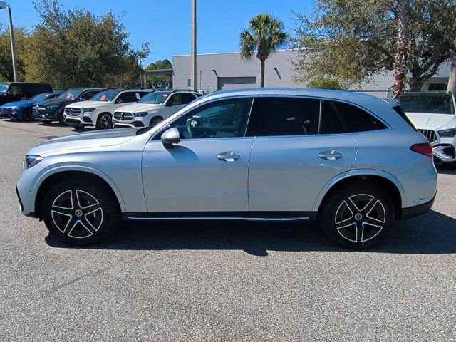 Used 2026 Mercedes-Benz GLC 300 image 7
