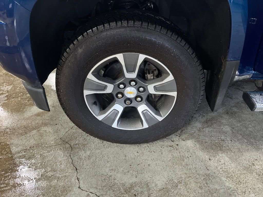 Used 2020 Chevrolet Colorado Z71 w/ Safety Package AWD/4WD image 28