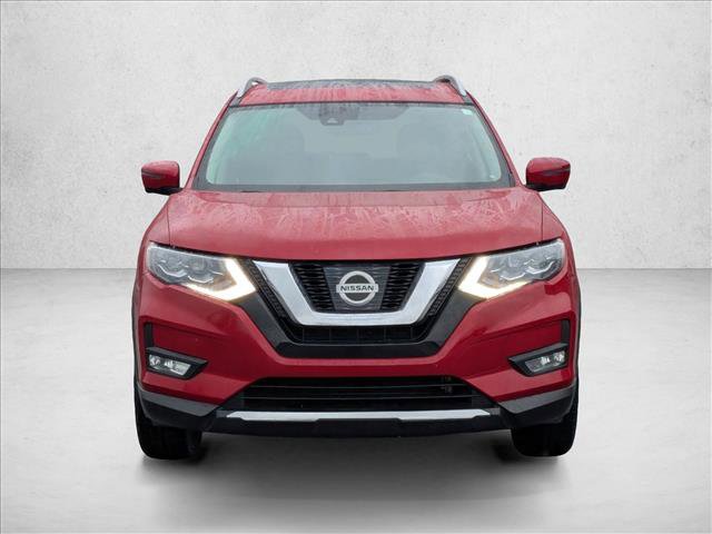 Used 2017 Nissan Rogue SL w/ SL Premium Package image 2