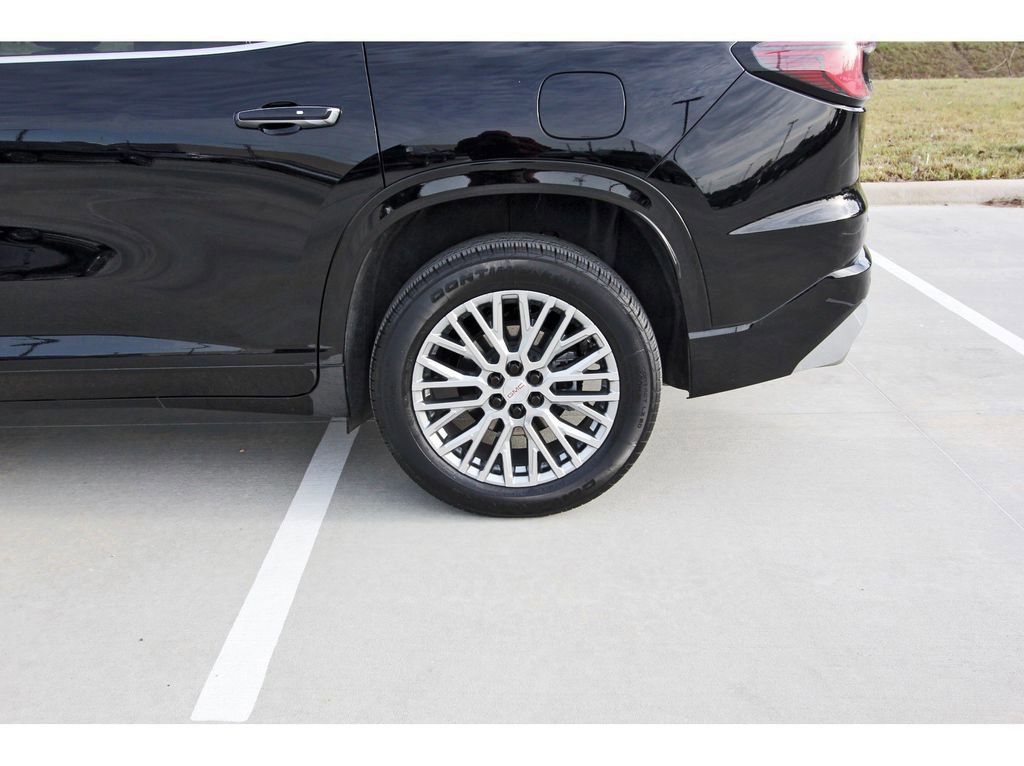 Used 2025 GMC Acadia Denali FWD image 33