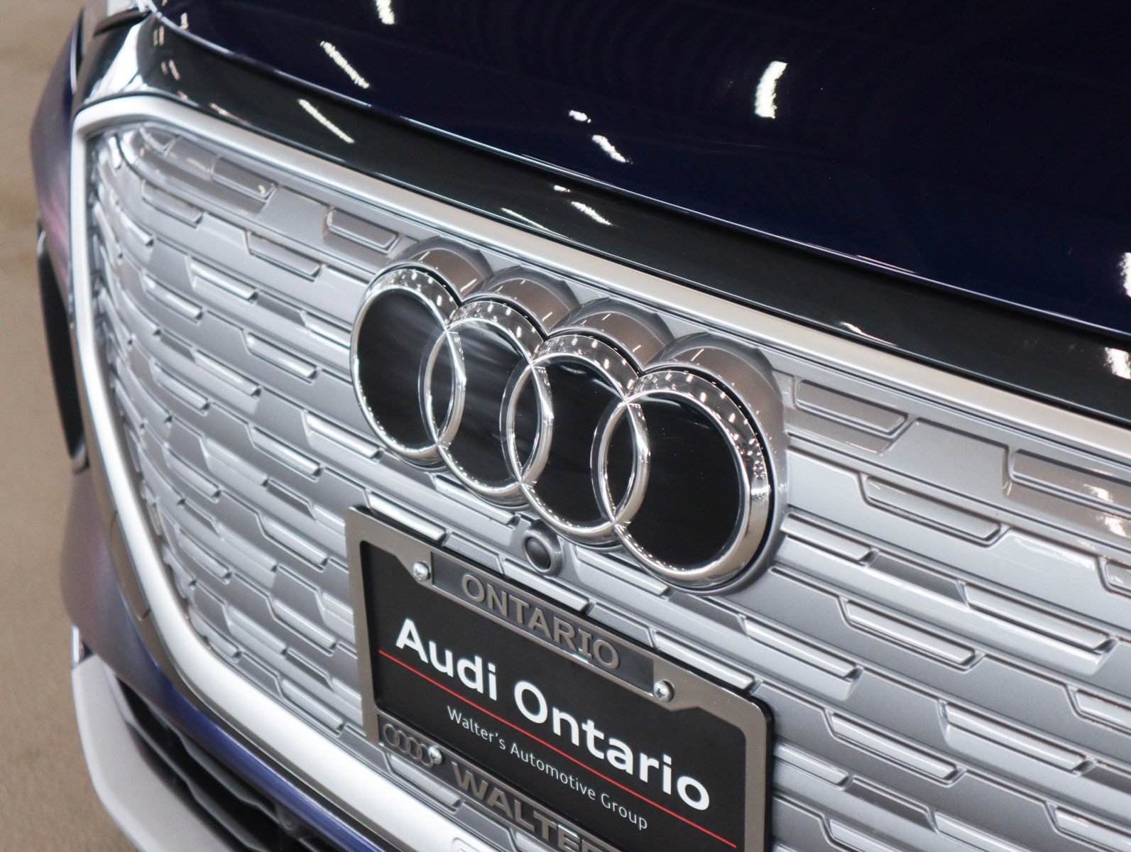Used 2025 Audi Q4 e-tron Premium w/ Convenience Package RWD image 31