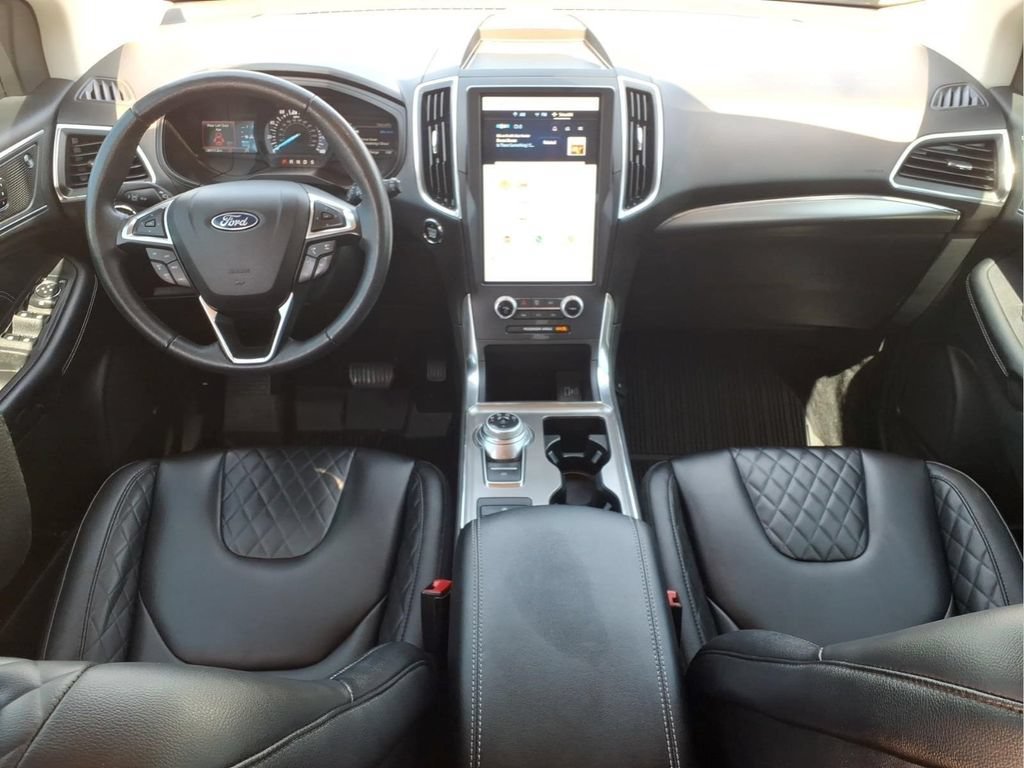 Used 2023 Ford Edge Titanium AWD/4WD image 16