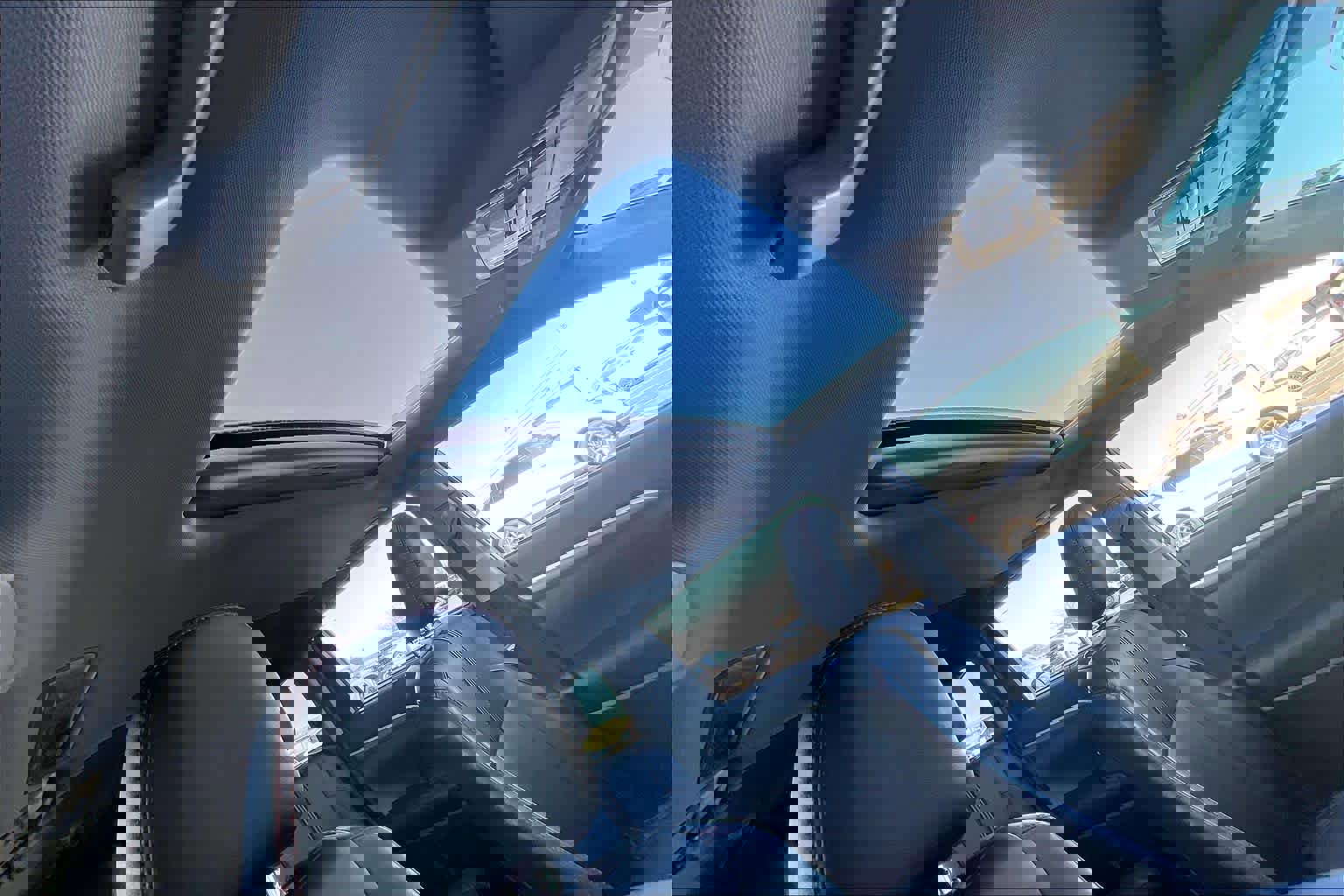 Used 2019 Toyota Highlander SE image 24