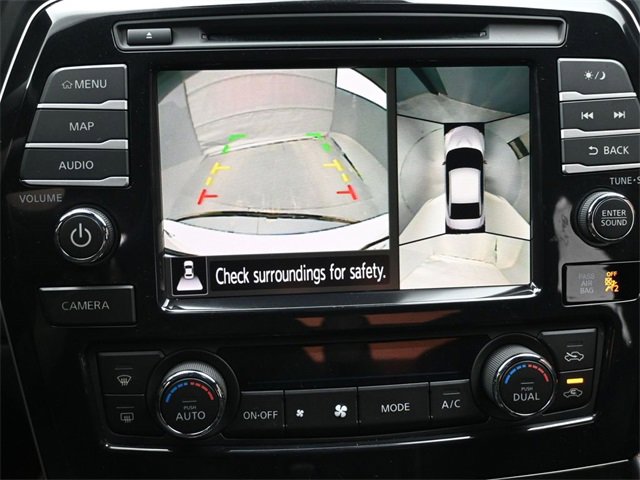Used 2023 Nissan Maxima SR w/ Sport Mat Group image 31