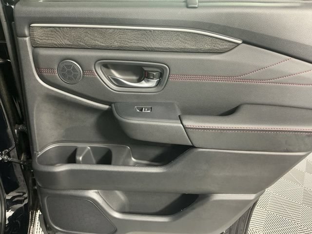 Certified 2026 Honda Pilot Black Edition image 11