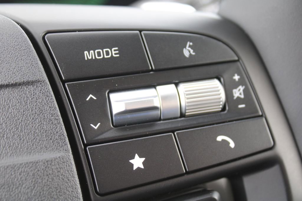 New 2026 Kia Sportage EX AWD/4WD image 32