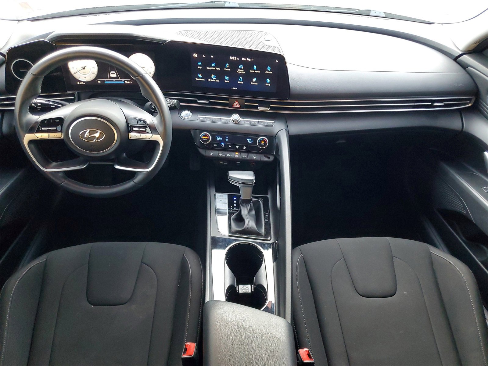 Used 2023 Hyundai Elantra SEL w/ Convenience Package image 24