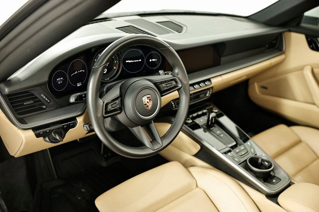 Certified 2020 Porsche 911 Carrera S image 4