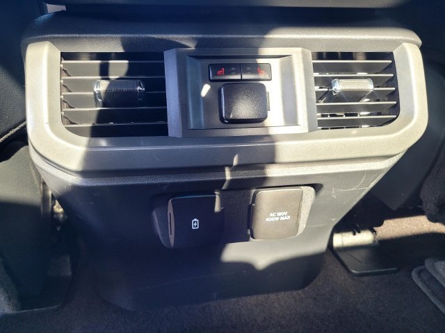 Used 2021 Ford F150 Lariat w/ Equipment Group 502A High AWD/4WD image 13