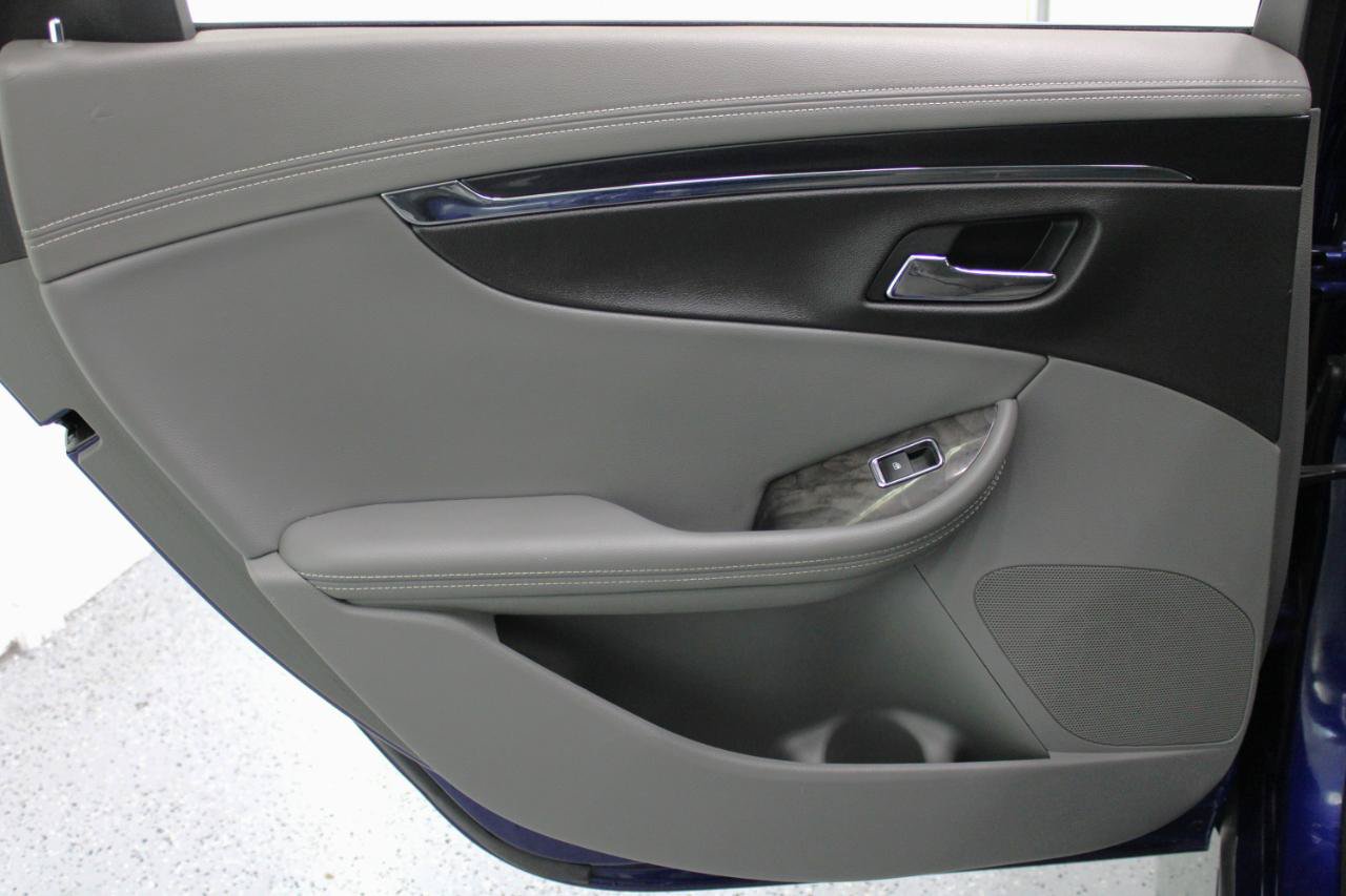 Used 2014 Chevrolet Impala LTZ FWD image 33