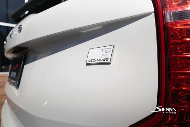 Used 2022 Volvo XC90 T8 Inscription Expression image 14