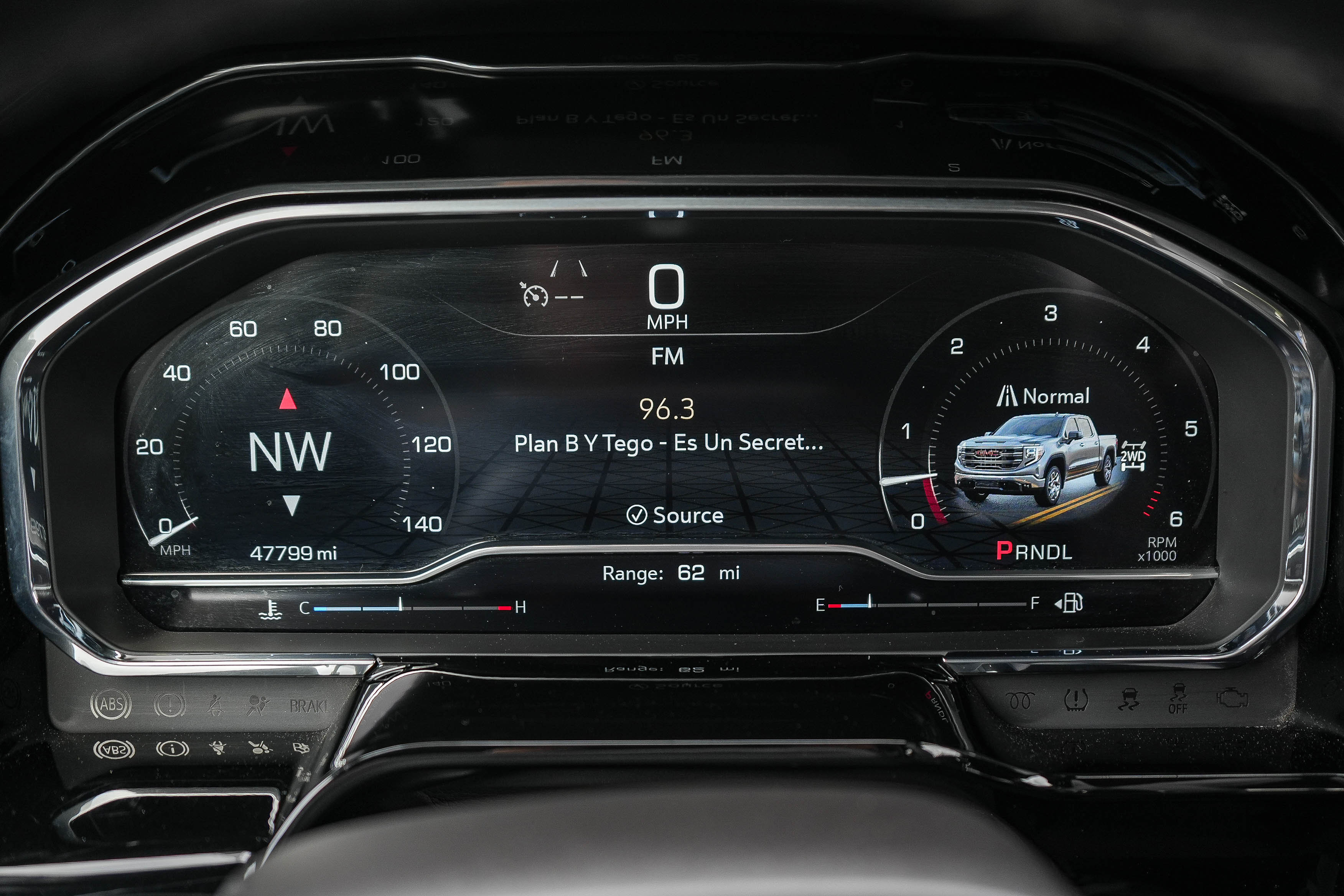 Used 2024 GMC Sierra 1500 SLT image 24