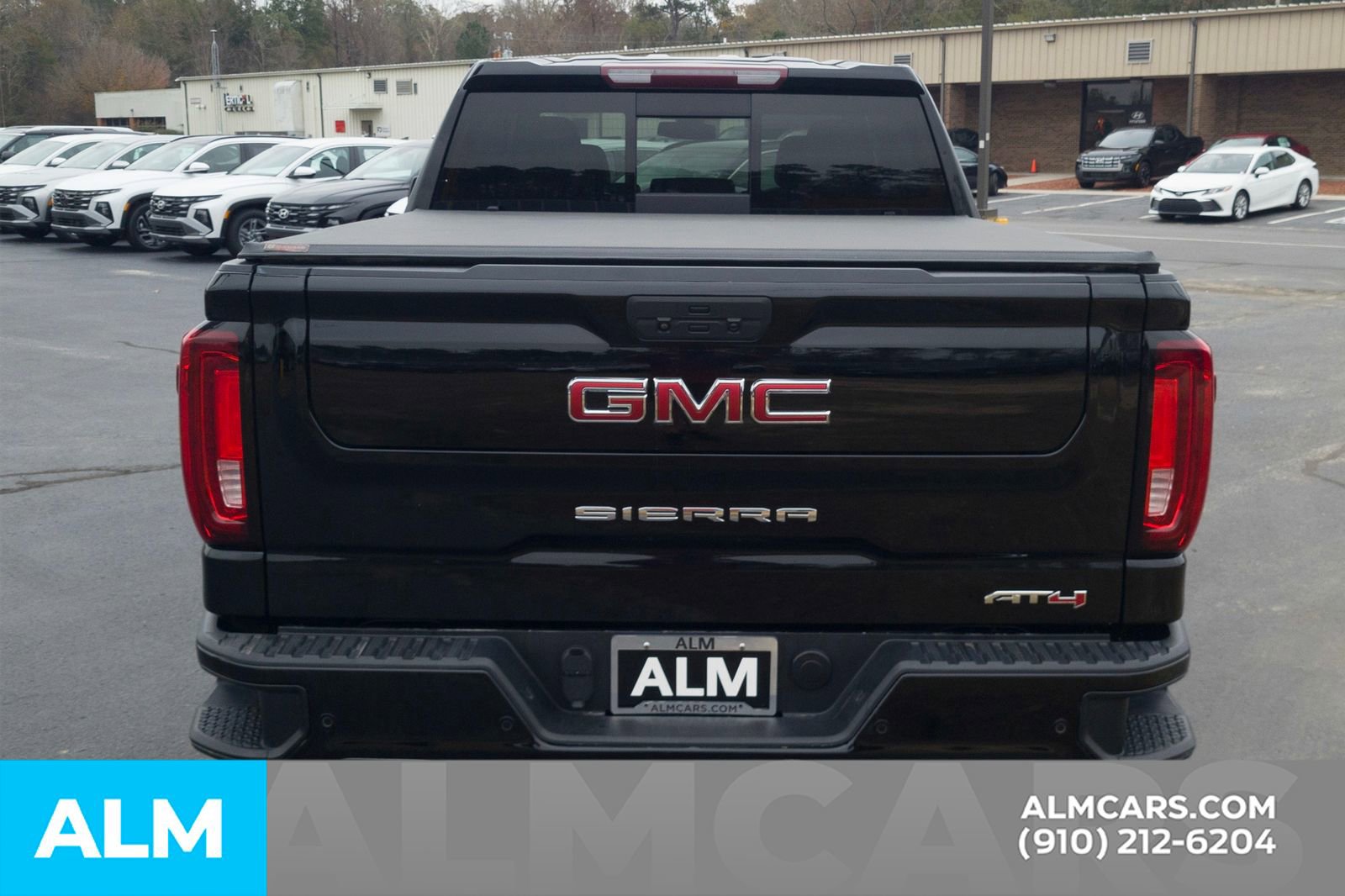 Used 2021 GMC Sierra 1500 AT4 w/ AT4 Preferred Package image 7